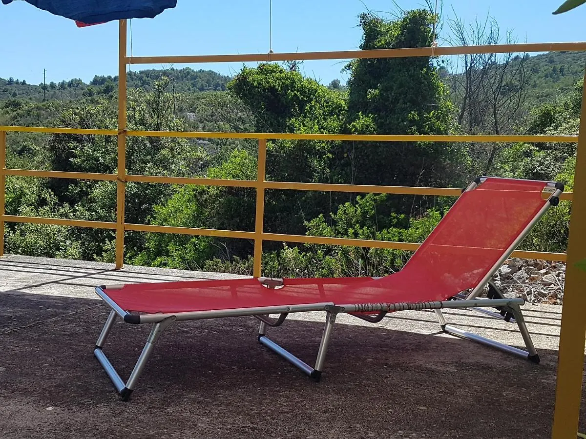 Seaside Terrace Apartments: Spacious Seaview with Free Amenities Sali 0*,