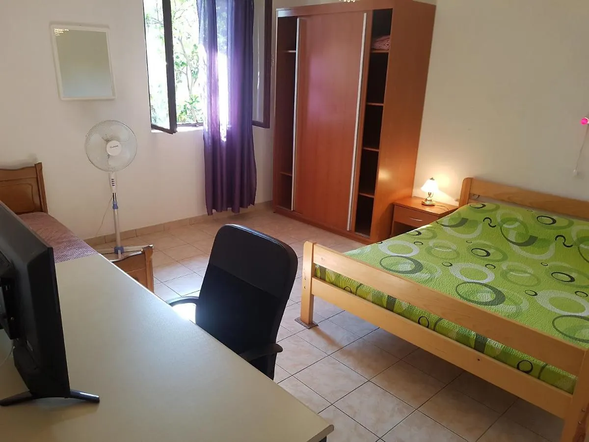 Apartment Seaside Terrace Apartments: Spacious Seaview with Free Amenities Sali Croatia