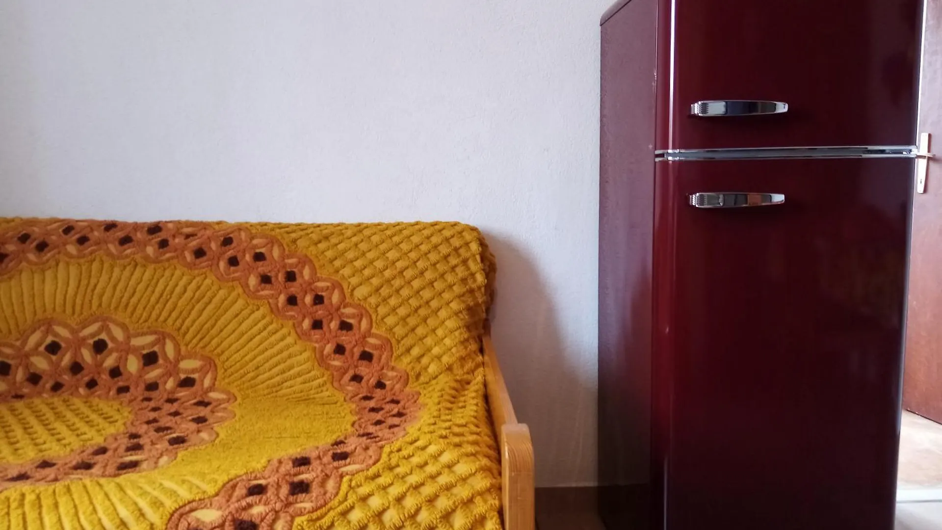 Seaside Terrace Apartments: Spacious Seaview with Free Amenities Sali Croatia