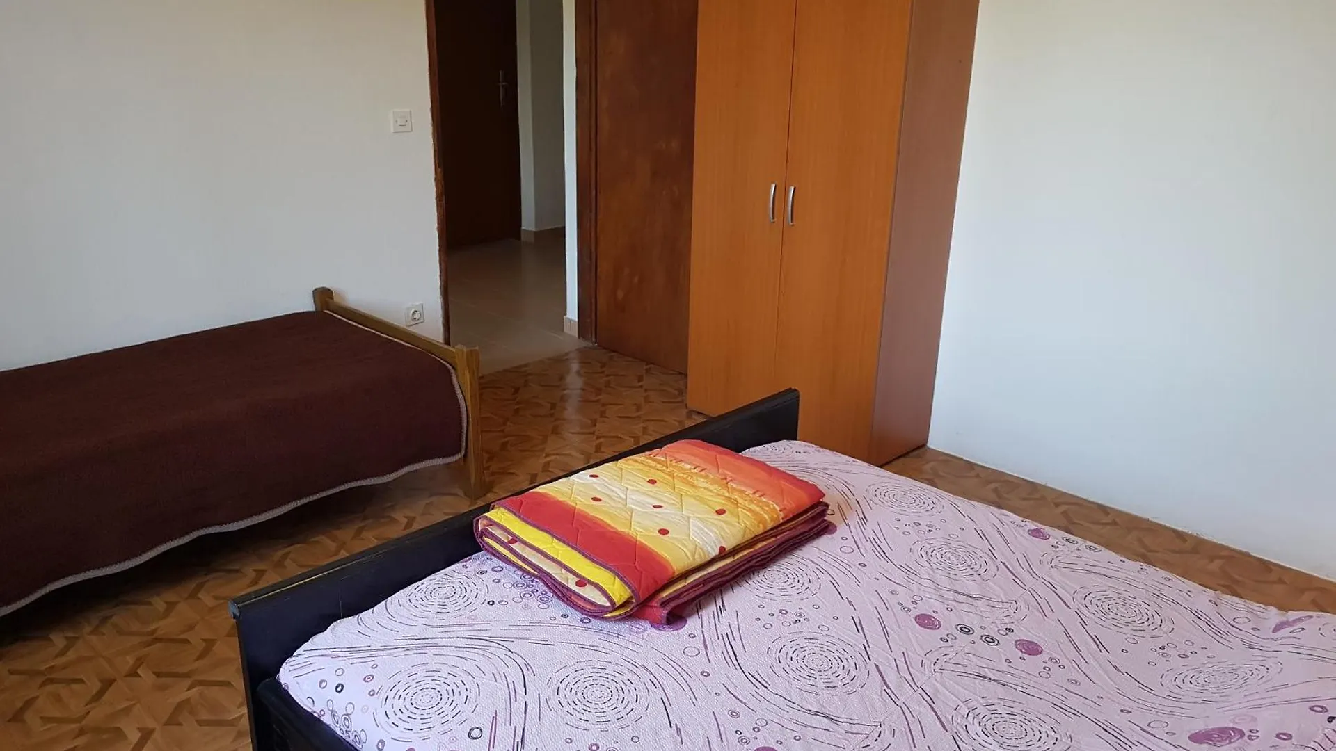 Seaside Terrace Apartments: Spacious Seaview with Free Amenities Sali